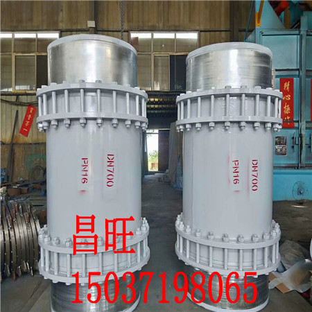 無錫市雙法蘭松套傳力接頭型號安裝管道使用的作用是起著撓性補償位移的作用
